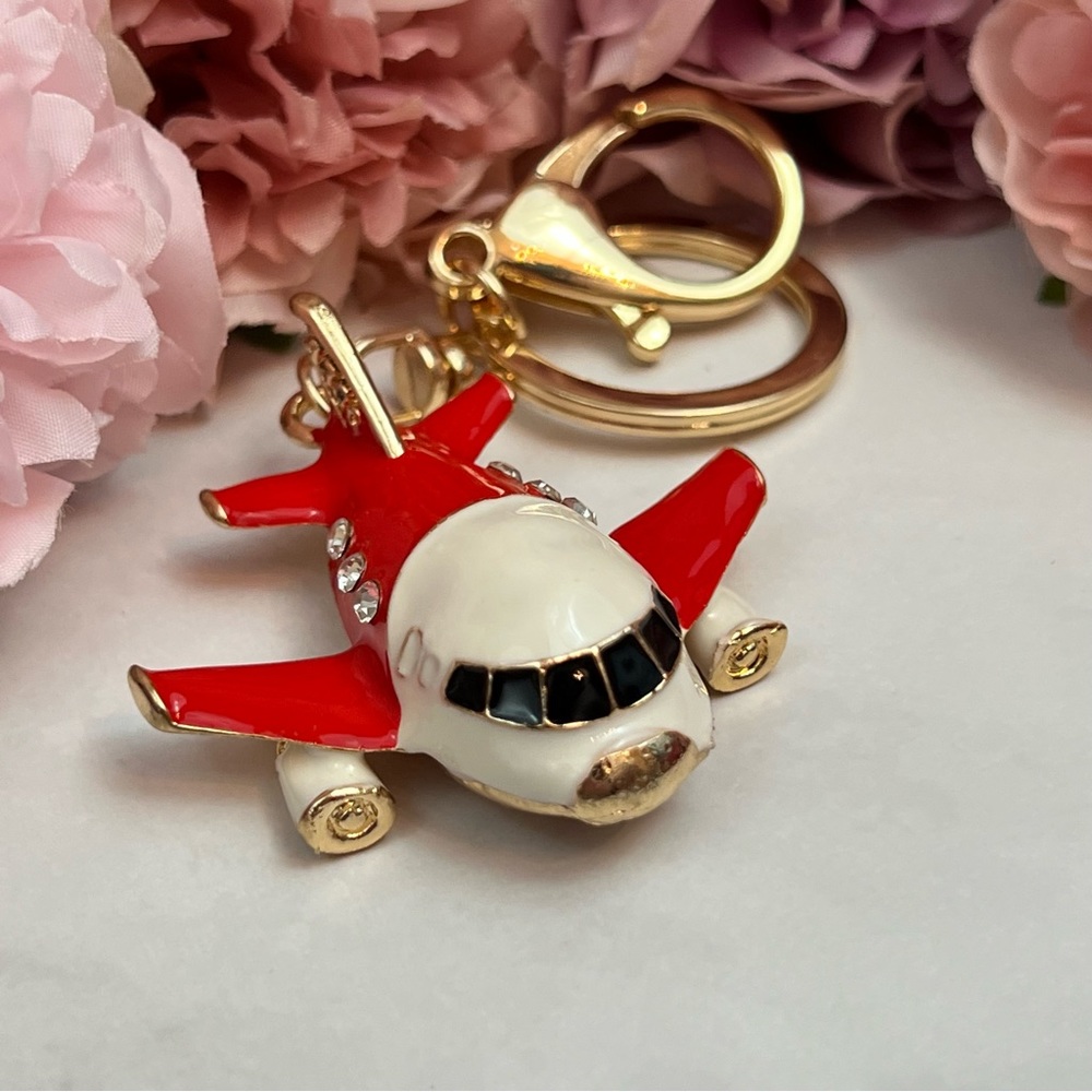 Beautiful Red and White Crystal Airplane Keychain Charm - Picture 5 of 16